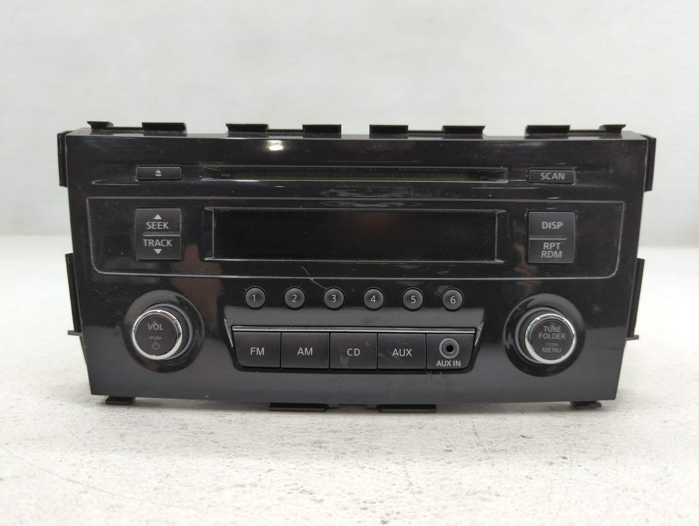 2013-2015 Nissan Altima Am Fm Cd Player Radio Receiver - Oemusedautoparts1.com