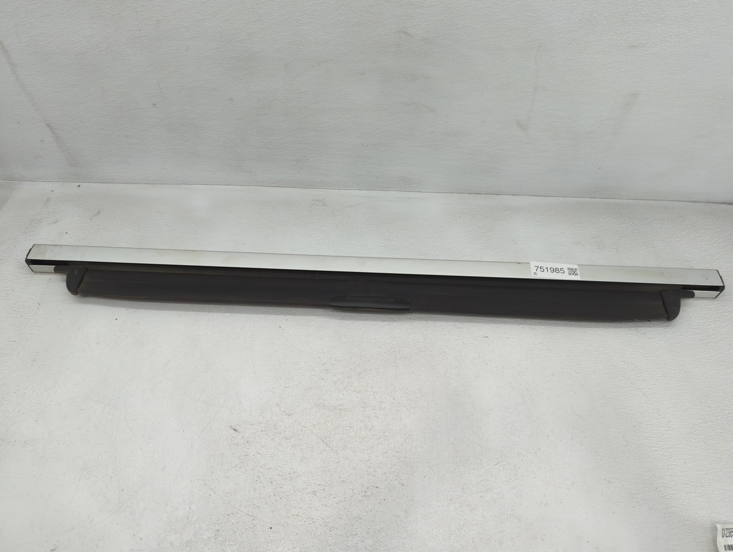 2013 Nissan Altima Rear Cargo Cover Storage Retractable Shade - Oemusedautoparts1.com