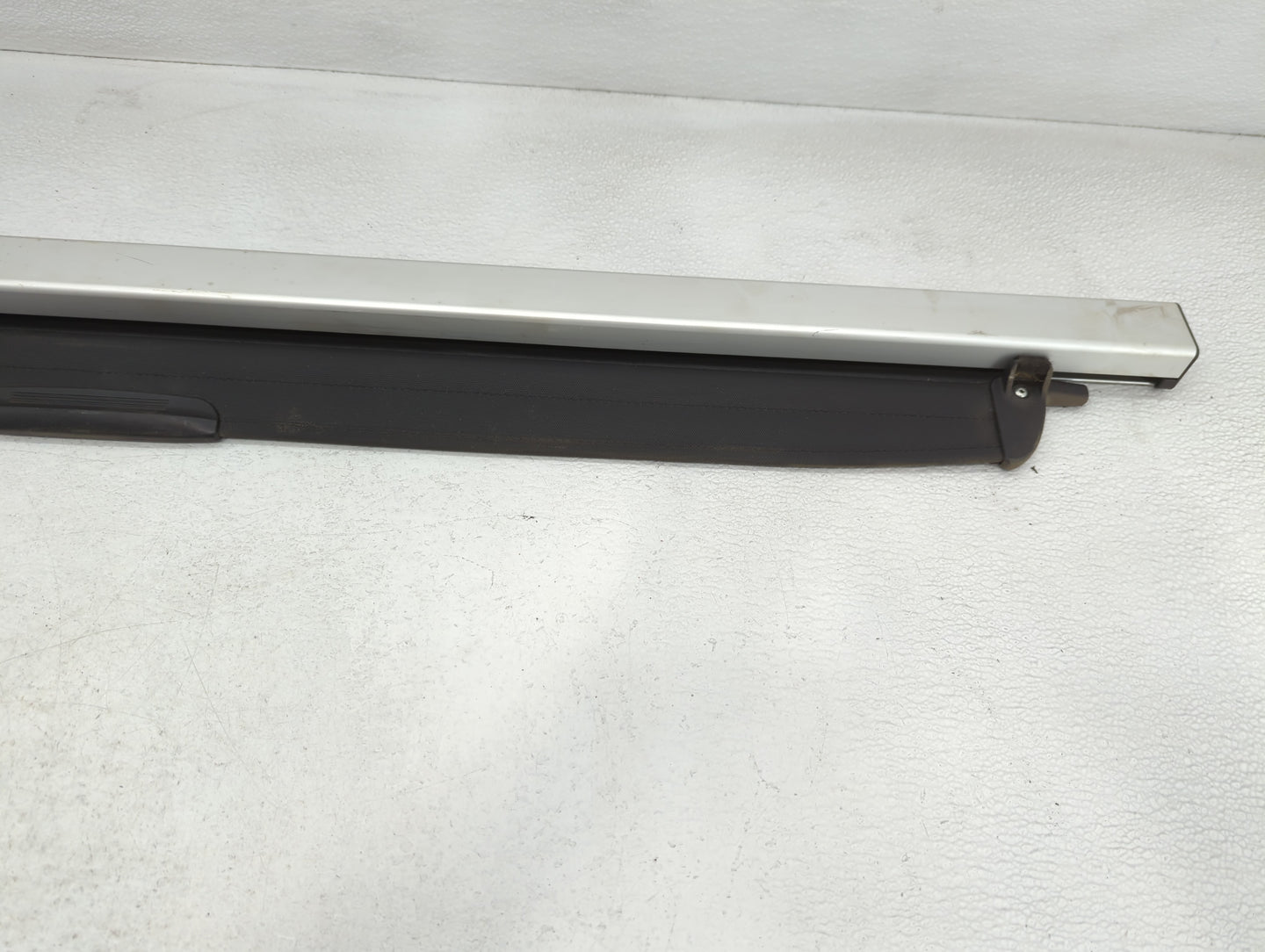 2013 Nissan Altima Rear Cargo Cover Storage Retractable Shade - Oemusedautoparts1.com