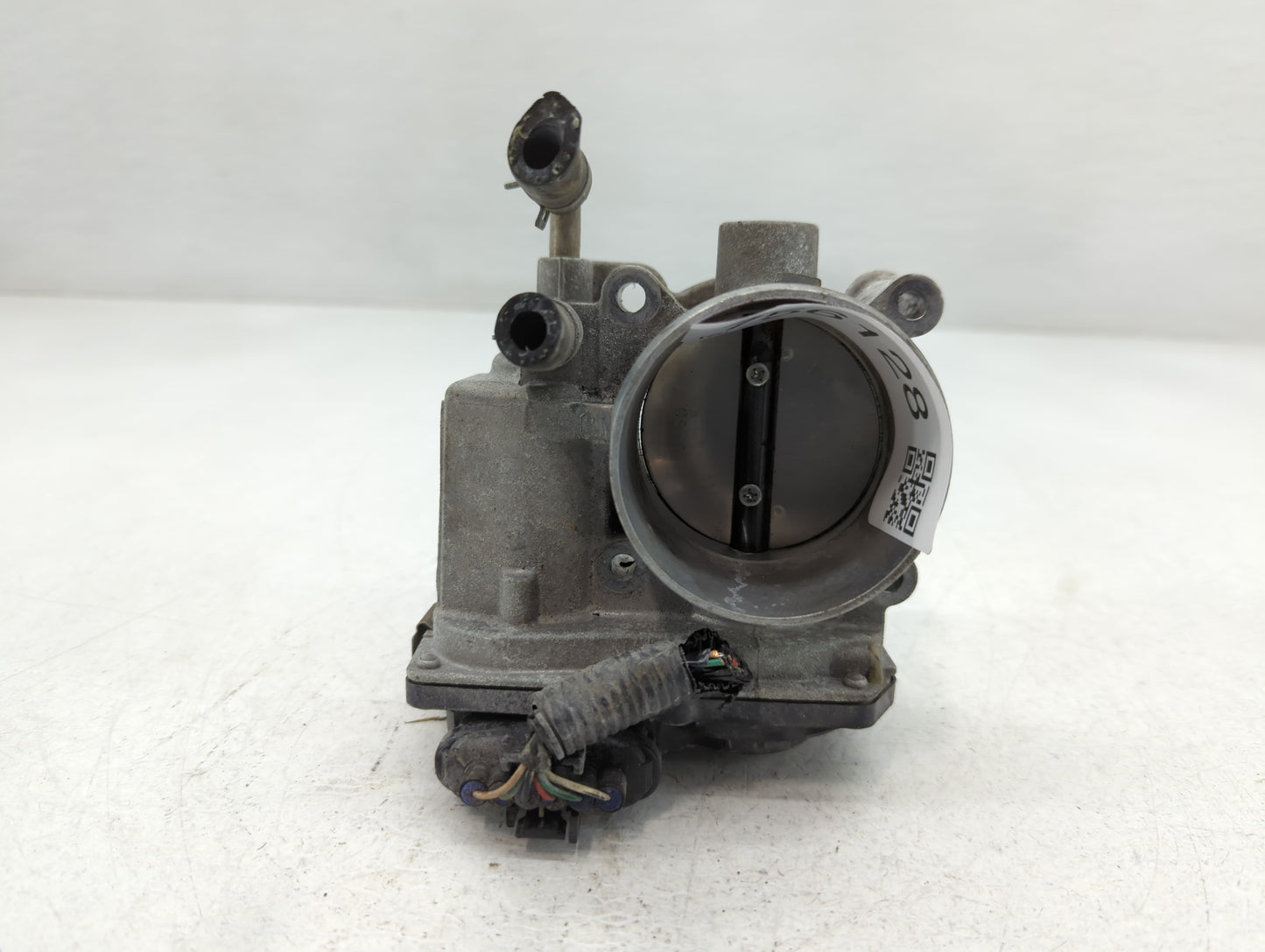 2007-2013 Nissan Altima Throttle Body P/N:3TA60-01 A Fits Fits 2007 2008 2009 2010 2011 2012 2013 OEM Used Auto Parts - Oemu