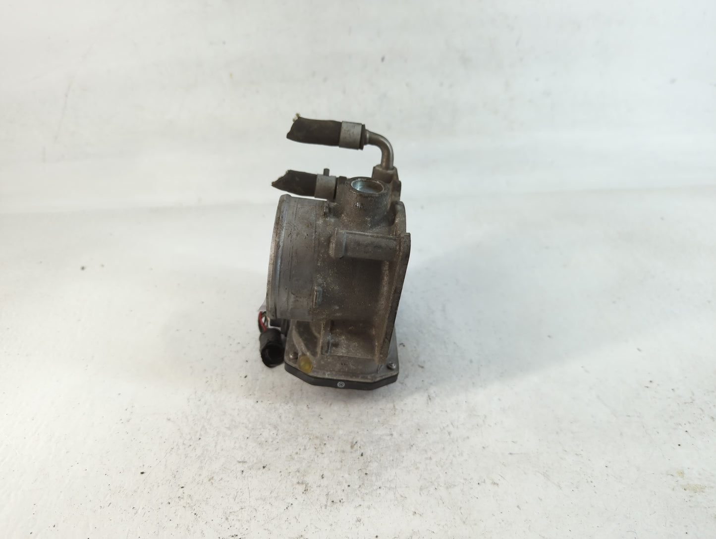 2013-2018 Nissan Altima Throttle Body P/N:3TA60-01 A Fits Fits 2013 2014 2015 2016 2017 2018 2019 2020 OEM Used Auto Parts -