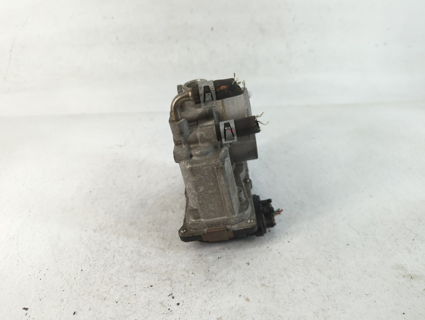 2013-2018 Nissan Altima Throttle Body P/N:3TA60-01 A Fits Fits 2013 2014 2015 2016 2017 2018 2019 2020 OEM Used Auto Parts -