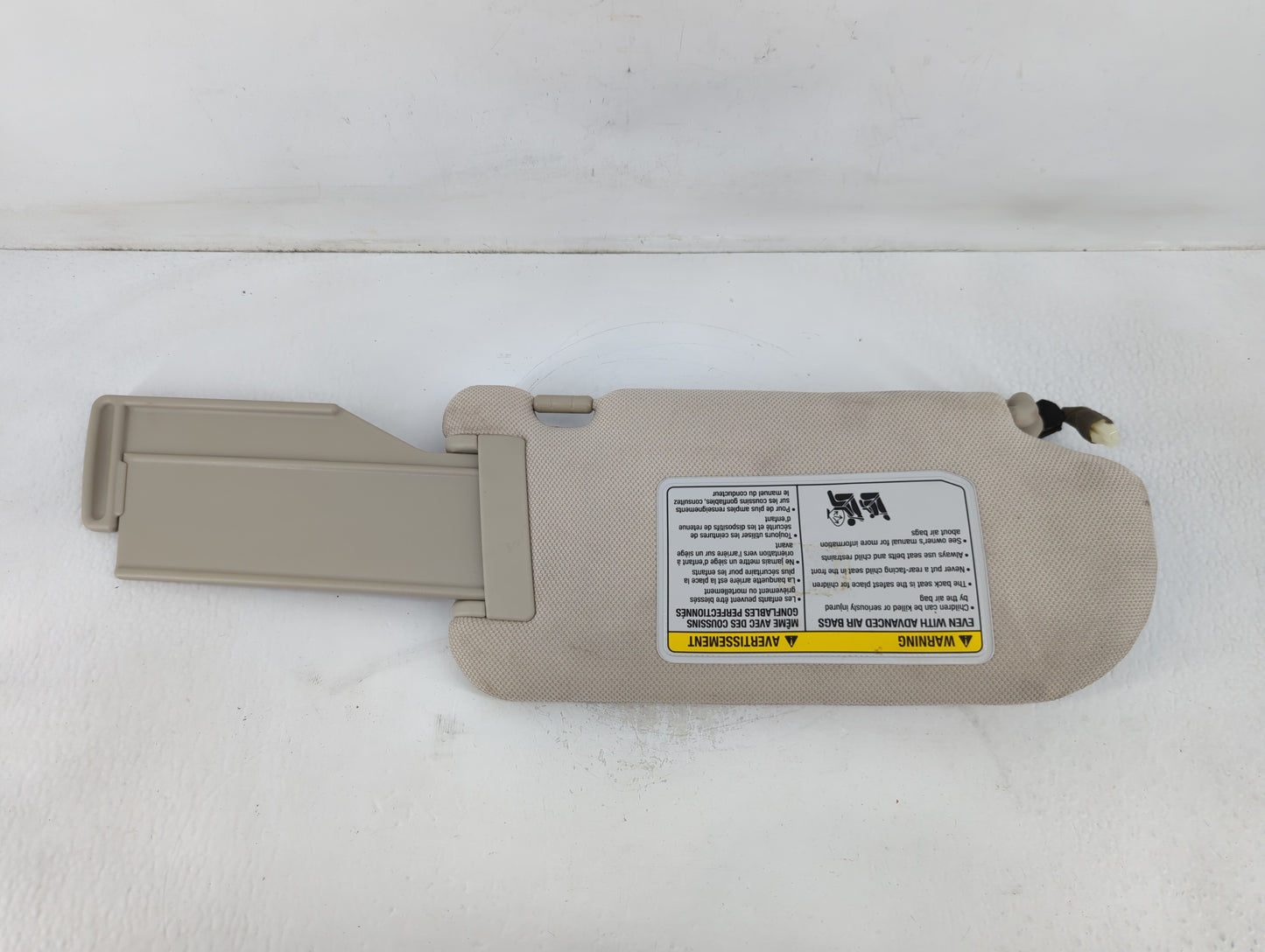 2013-2018 Nissan Altima Sun Visor Shade Replacement Passenger Right Mirror Fits Fits 2013 2014 2015 2016 2017 2018 OEM Used 