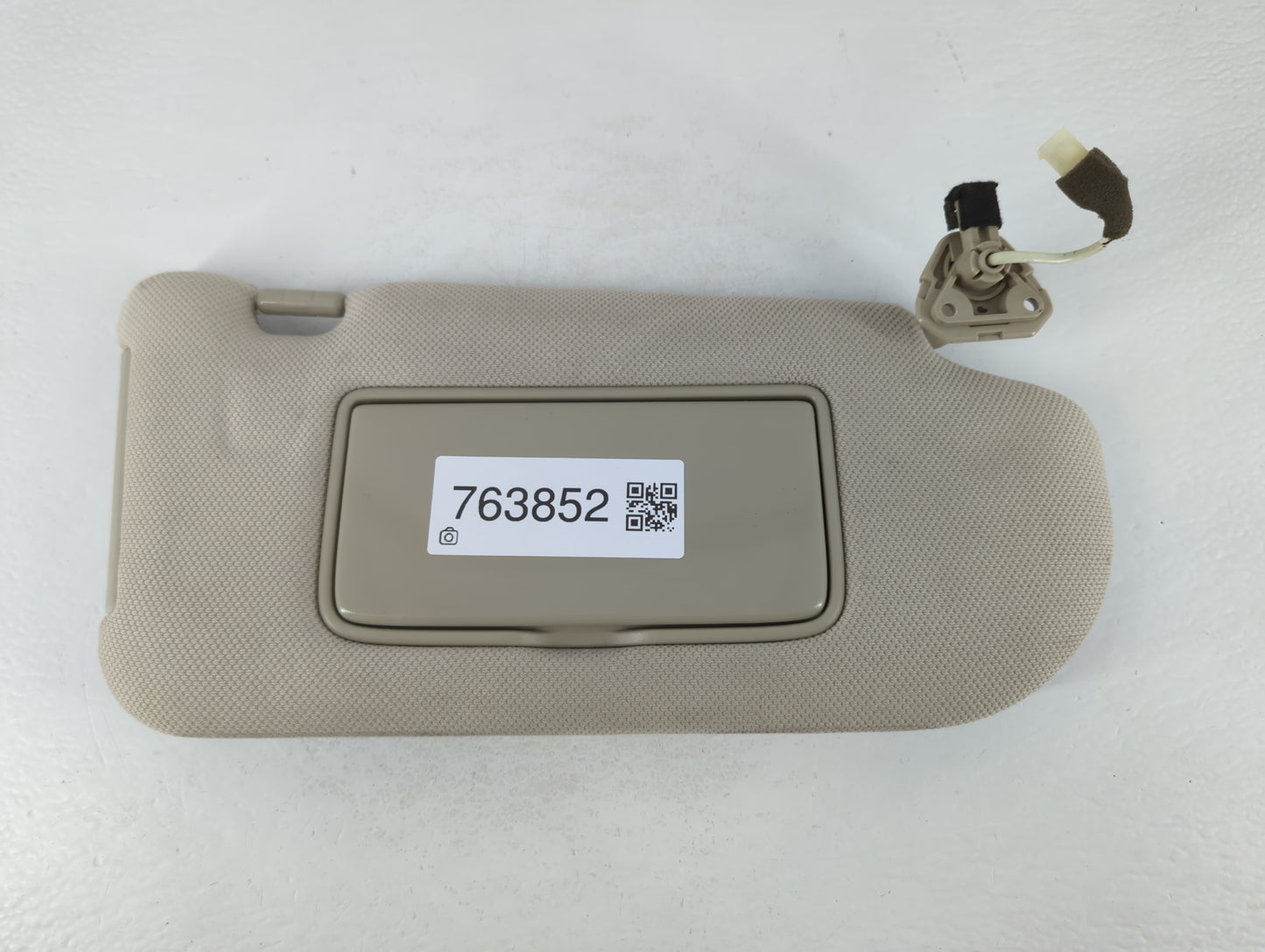 2013-2018 Nissan Altima Sun Visor Shade Replacement Passenger Right Mirror Fits Fits 2013 2014 2015 2016 2017 2018 OEM Used 