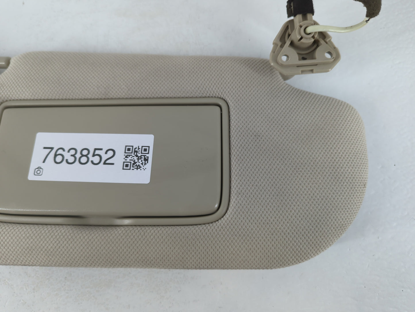 2013-2018 Nissan Altima Sun Visor Shade Replacement Passenger Right Mirror Fits Fits 2013 2014 2015 2016 2017 2018 OEM Used 