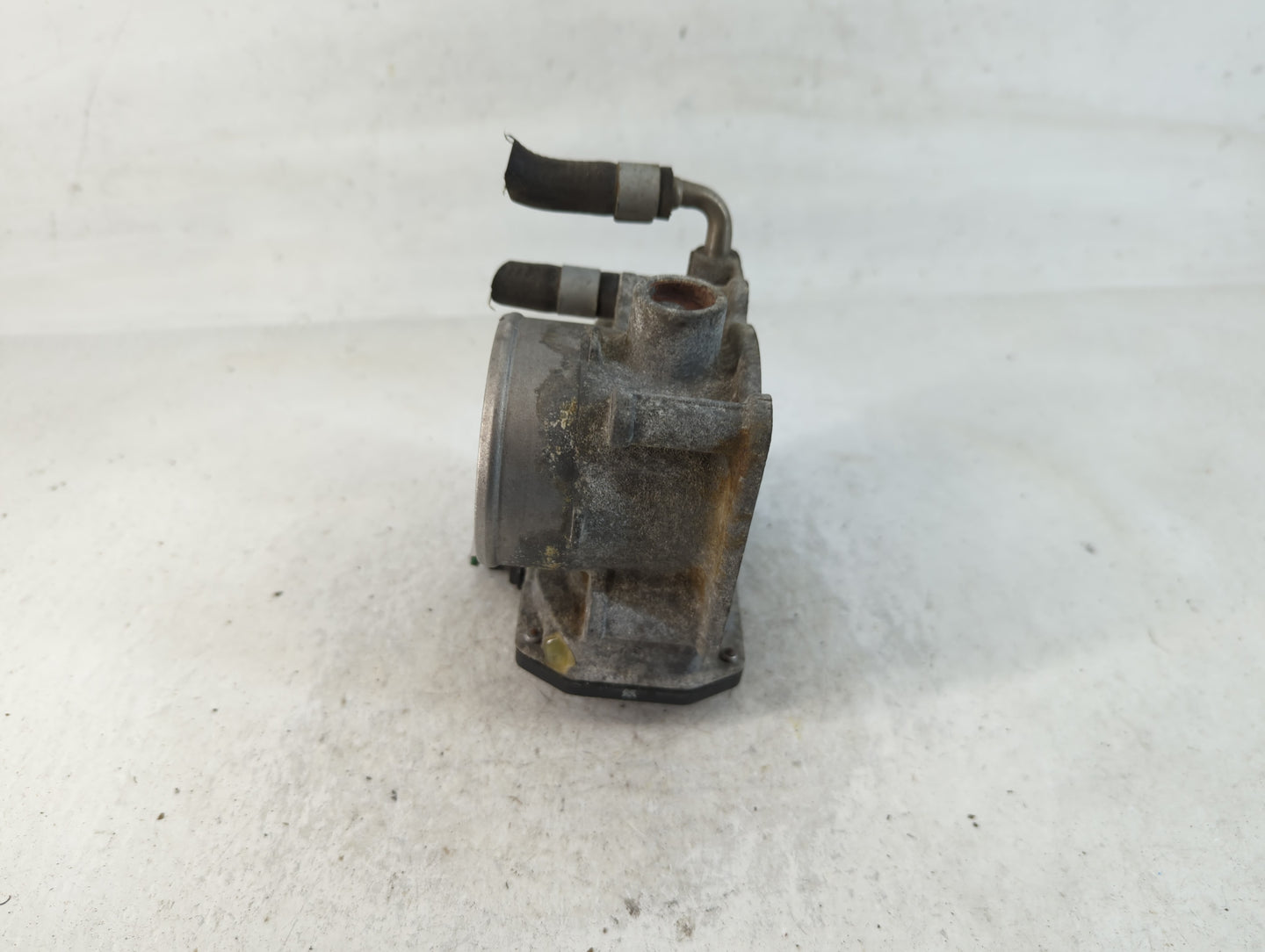 2013-2018 Nissan Altima Throttle Body P/N:3TA60-01 A Fits Fits 2013 2014 2015 2016 2017 2018 2019 2020 OEM Used Auto Parts -