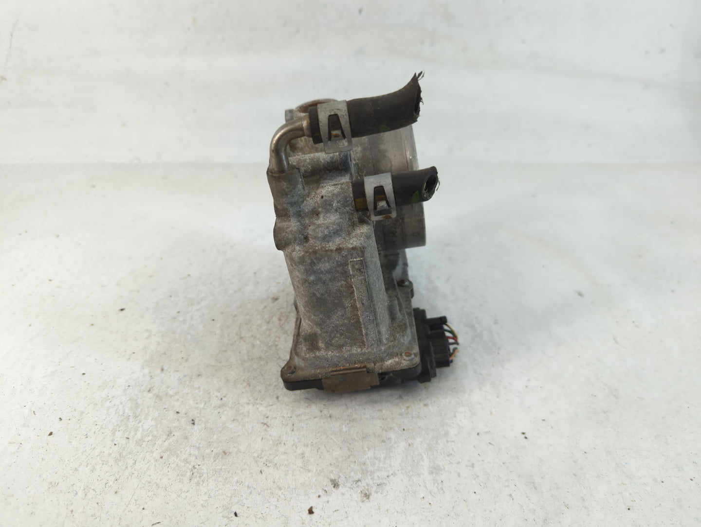 2013-2018 Nissan Altima Throttle Body P/N:3TA60-01 A Fits Fits 2013 2014 2015 2016 2017 2018 2019 2020 OEM Used Auto Parts -