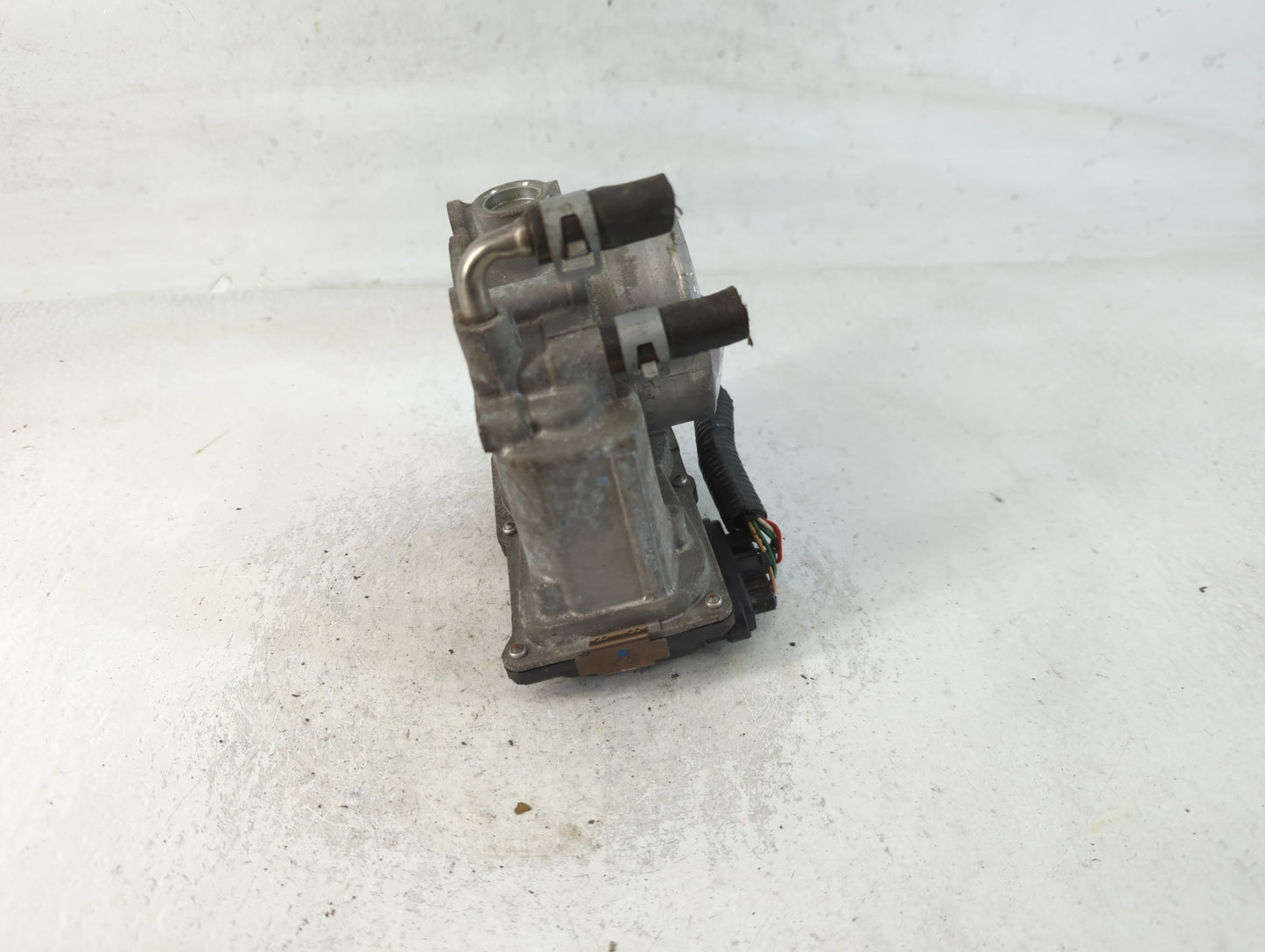 2013-2018 Nissan Altima Throttle Body P/N:3TA60-01 A Fits Fits 2013 2014 2015 2016 2017 2018 2019 2020 OEM Used Auto Parts -
