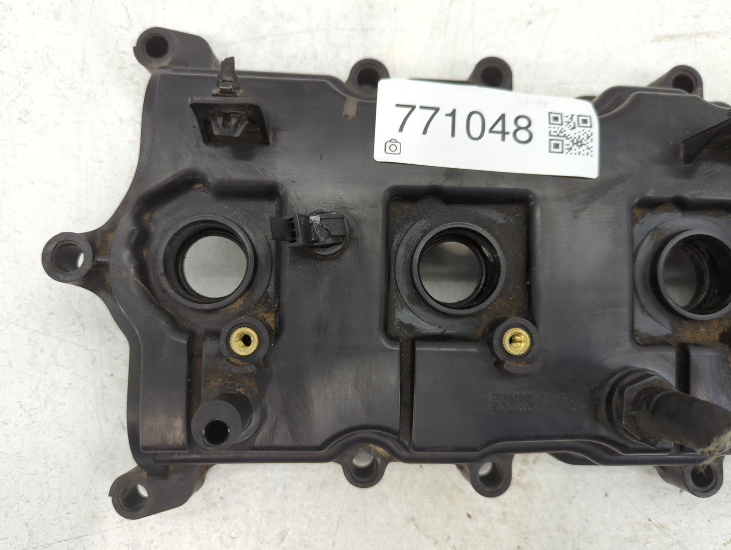 2013 Nissan Altima Driver Left Cylinder Head Valve Cover P/N:PA-GF33 Fits OEM Used Auto Parts - Oemusedautoparts1.com
