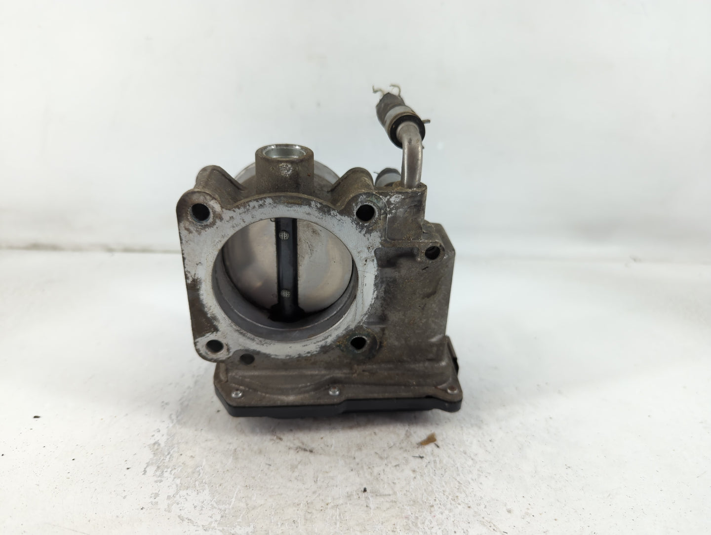 2013-2018 Nissan Altima Throttle Body P/N:2J0401867 3TA60-01 A Fits Fits 2013 2014 2015 2016 2017 2018 2019 2020 OEM Used Au
