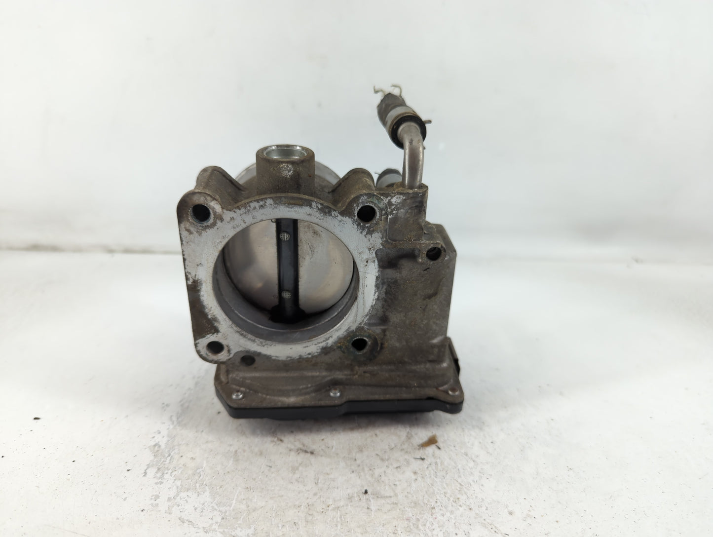 2013-2018 Nissan Altima Throttle Body P/N:2J0401867 3TA60-01 A Fits Fits 2013 2014 2015 2016 2017 2018 2019 2020 OEM Used Au