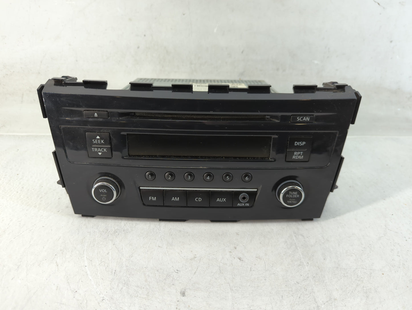2013-2015 Nissan Altima Radio AM FM Cd Player Receiver Replacement P/N:28185 3TA0G Fits Fits 2013 2014 2015 OEM Used Auto Pa