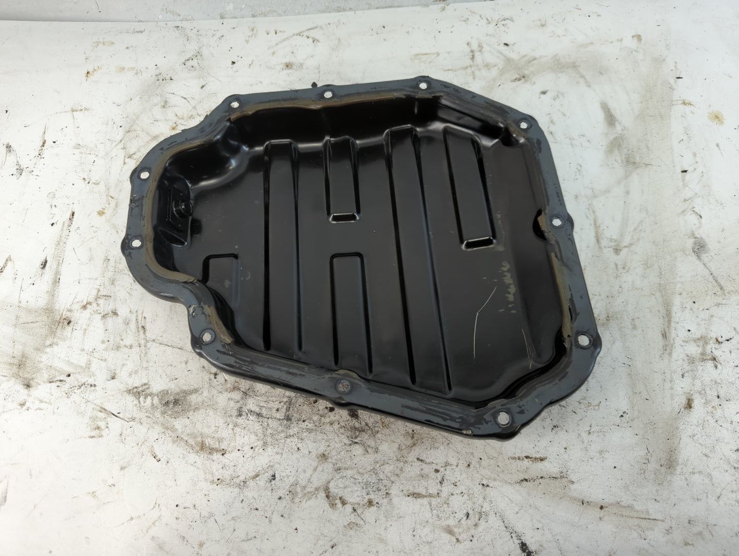 2013-2018 Nissan Altima Engine Oil Pan Fits Fits 2013 2014 2015 2016 2017 2018 2019 2020 OEM Used Auto Parts - Oemusedautopa