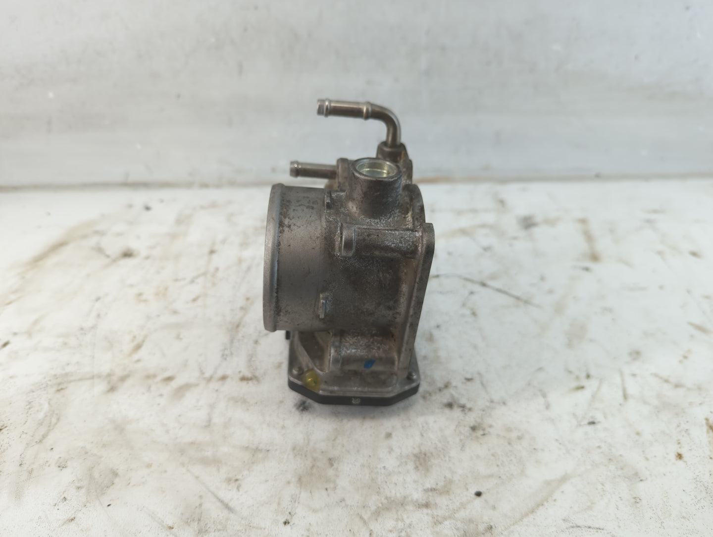 2013-2018 Nissan Altima Throttle Body P/N:3TA60-01 A Fits Fits 2013 2014 2015 2016 2017 2018 2019 2020 OEM Used Auto Parts -