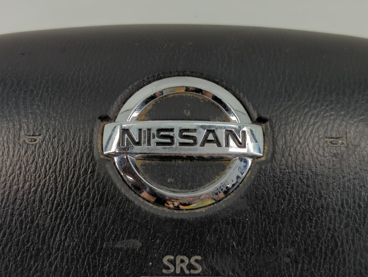 2013-2015 Nissan Armada Air Bag Driver Left Steering Wheel Mounted P/N:Z7EA1005753 Fits Fits 2013 2014 2015 OEM Used Auto Pa