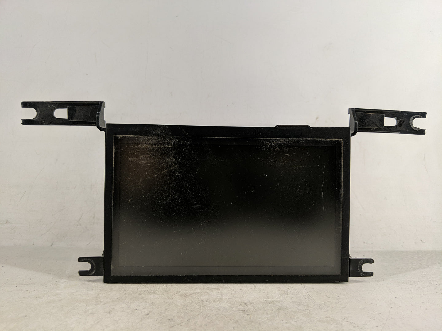 2008-2015 Nissan Armada Information Display Screen - Oemusedautoparts1.com