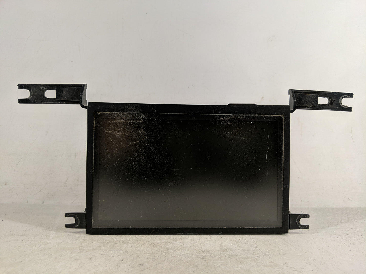 2008-2015 Nissan Armada Information Display Screen - Oemusedautoparts1.com