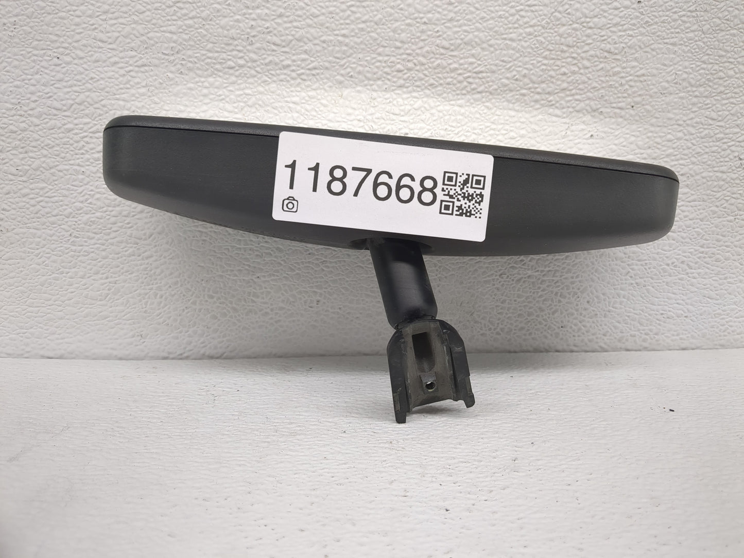 2008-2015 Nissan Armada Interior Rear View Mirror Replacement OEM P/N:E11015894 Fits OEM Used Auto Parts - Oemusedautoparts1