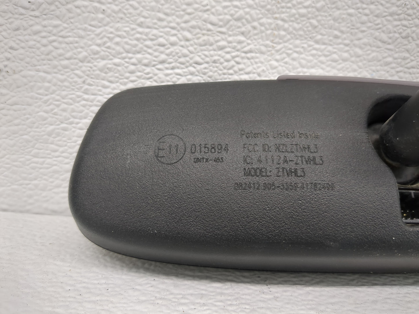 2008-2015 Nissan Armada Interior Rear View Mirror Replacement OEM P/N:E11015894 Fits OEM Used Auto Parts - Oemusedautoparts1