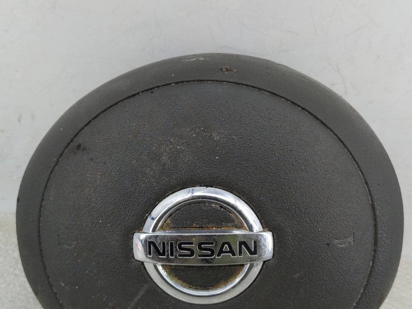 2012-2014 Nissan Cube Air Bag Driver Left Steering Wheel Mounted - Oemusedautoparts1.com