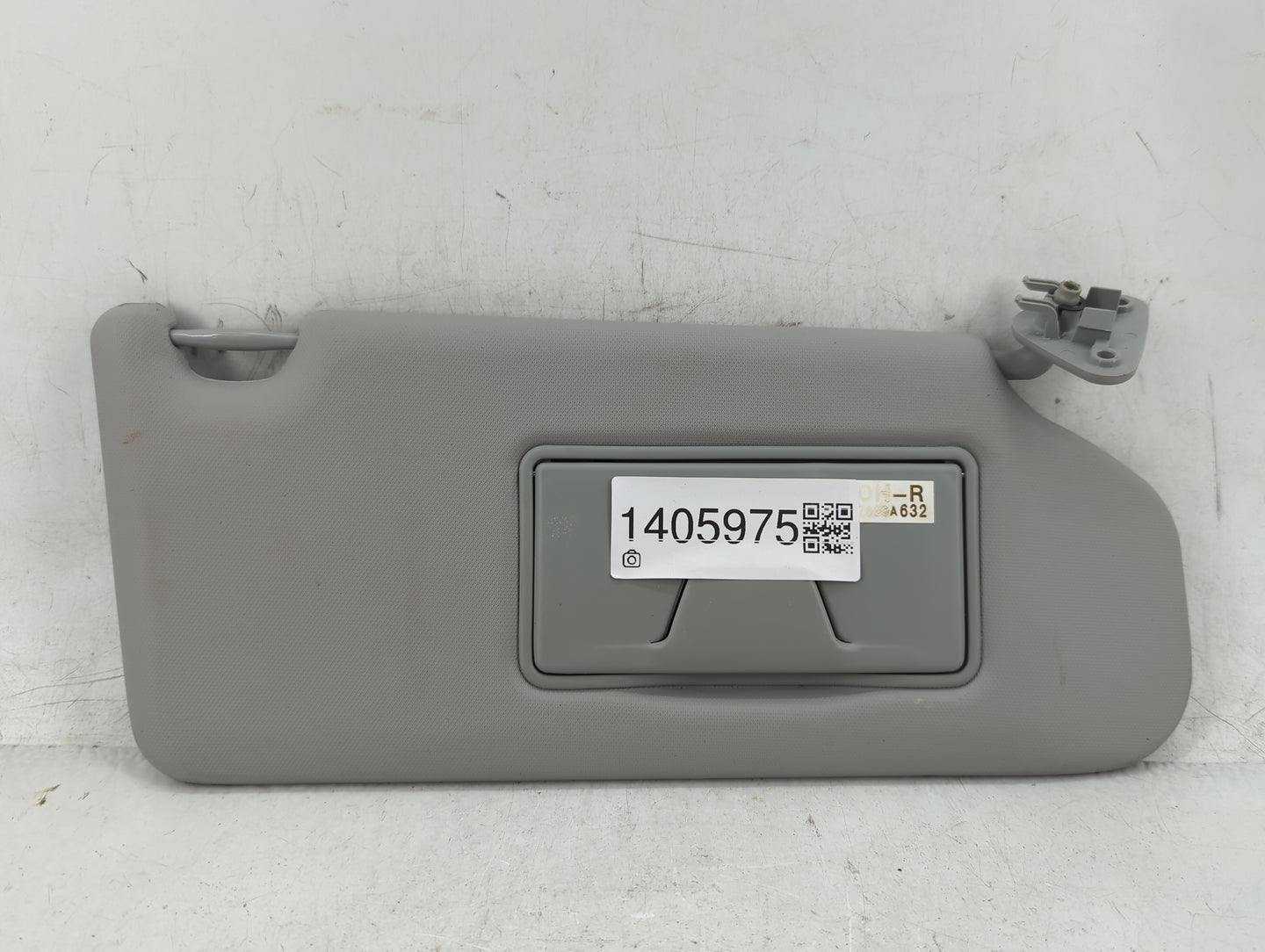 2013-2021 Nissan Frontier Sun Visor Shade Replacement Passenger Right Mirror Fits OEM Used Auto Parts - Oemusedautoparts1.co
