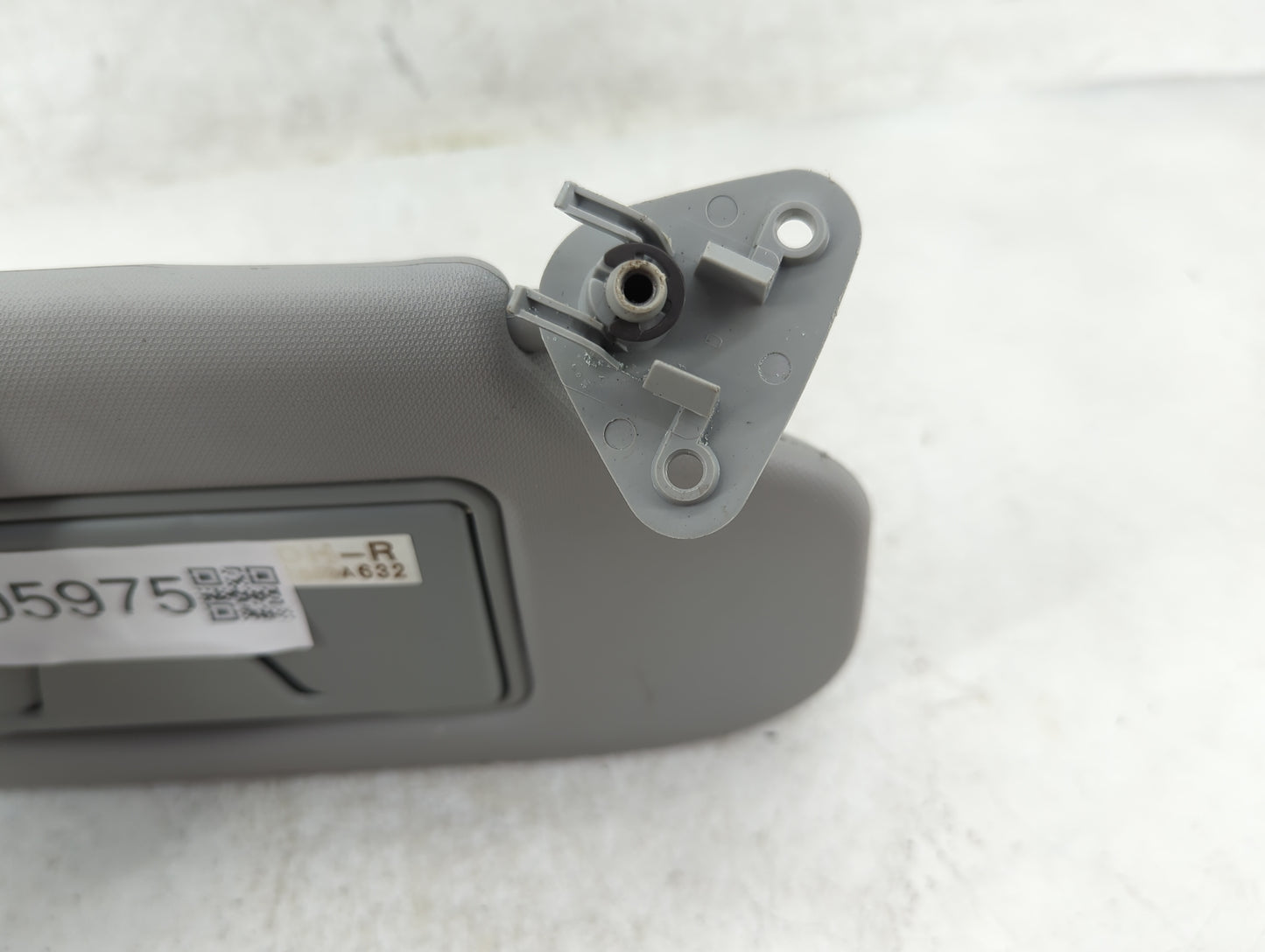 2013-2021 Nissan Frontier Sun Visor Shade Replacement Passenger Right Mirror Fits OEM Used Auto Parts - Oemusedautoparts1.co