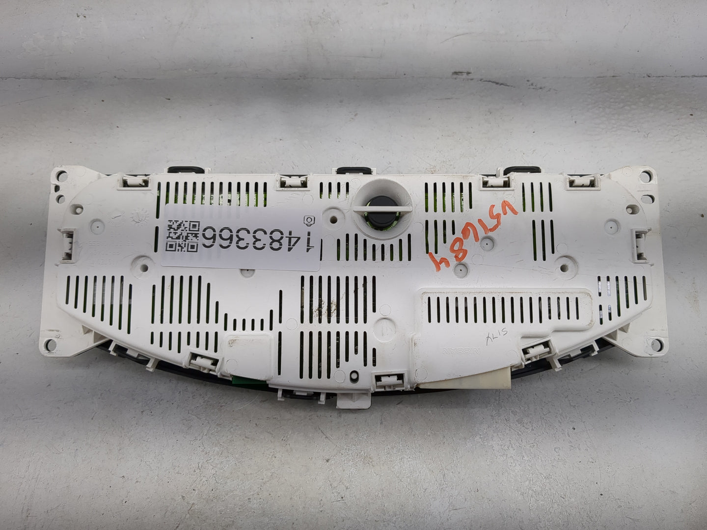 2013-2019 Nissan Frontier Instrument Cluster Speedometer Gauges P/N:24810-9BF5A Miles: Fits OEM Used Auto Parts - Oemusedaut