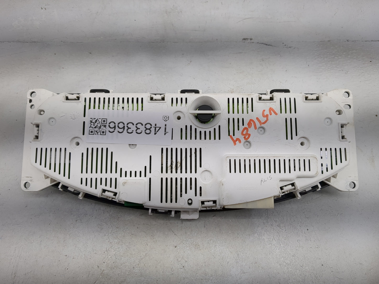 2013-2019 Nissan Frontier Instrument Cluster Speedometer Gauges P/N:24810-9BF5A Miles: Fits OEM Used Auto Parts - Oemusedaut