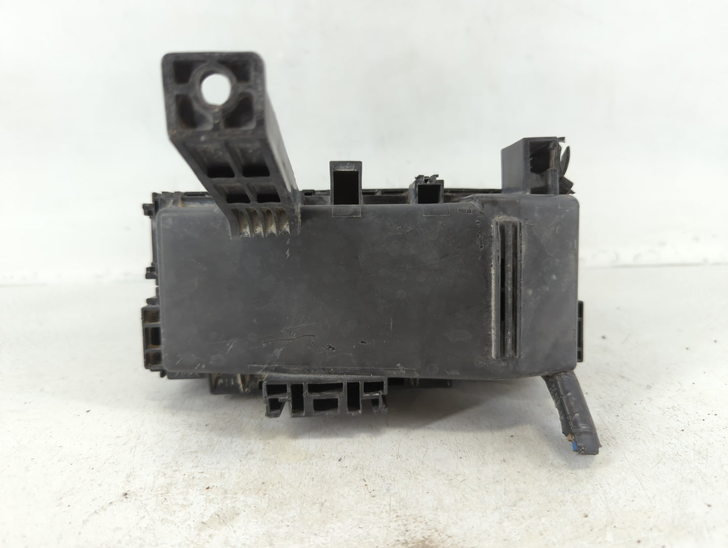 2010-2022 Nissan Frontier Fusebox Fuse Box Panel Relay Module P/N:24382 Fits OEM Used Auto Parts - Oemusedautoparts1.com