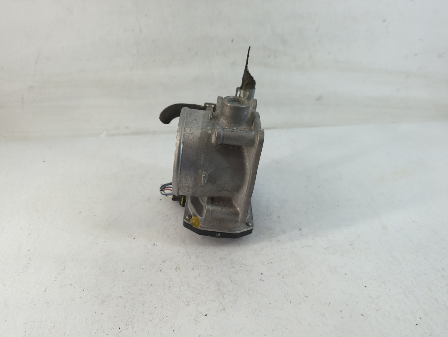 2013-2019 Nissan Frontier Throttle Body P/N:1611 Fits Fits 2012 2013 2014 2015 2016 2017 2018 2019 2020 OEM Used Auto Parts 