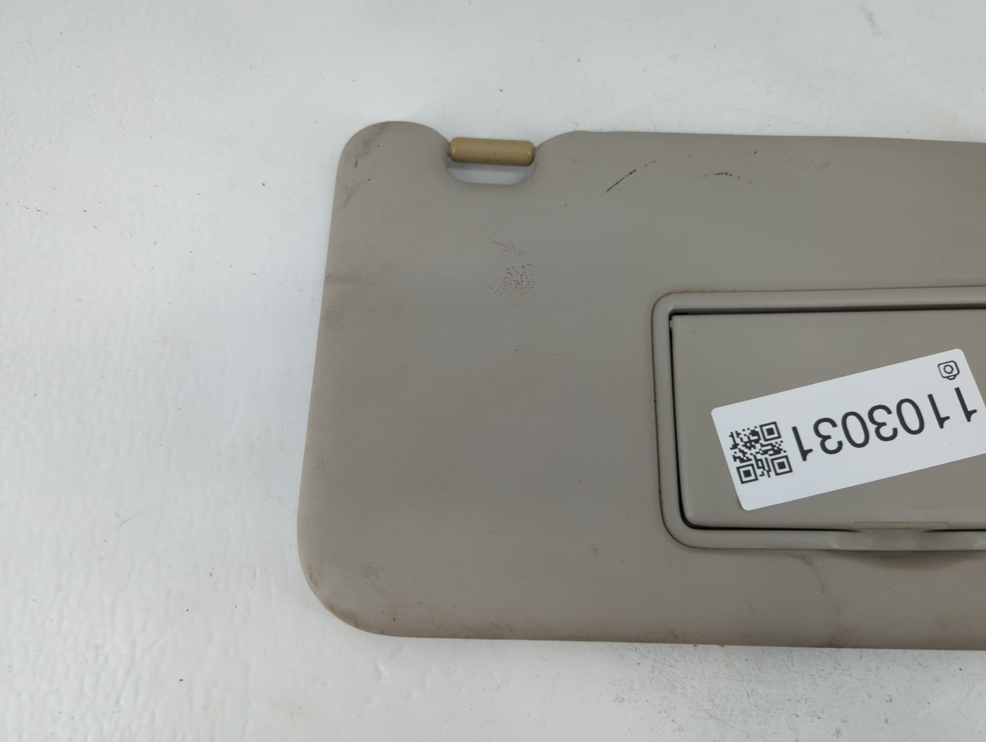 2011-2013 Nissan Juke Sun Visor Shade Replacement Passenger Right Mirror Fits Fits 2011 2012 2013 OEM Used Auto Parts - Oemu