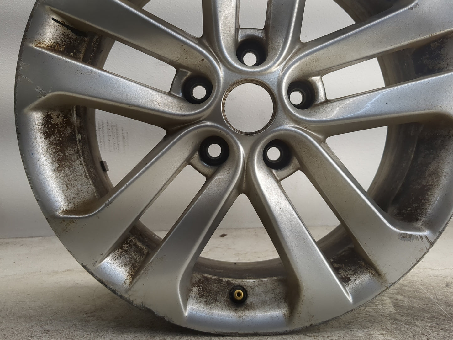 2011-2016 Nissan Juke Oem Wheel Rim - Oemusedautoparts1.com