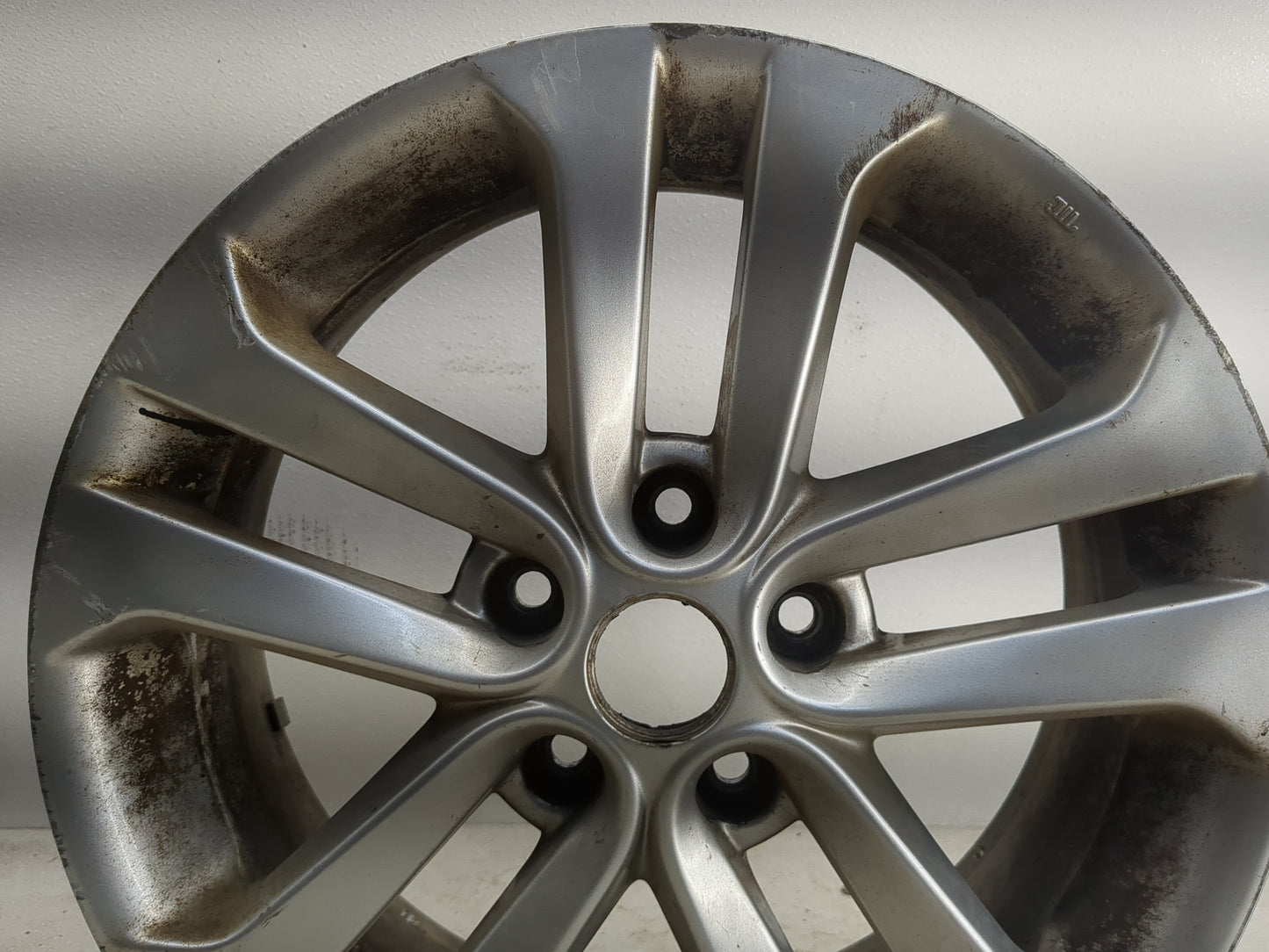 2011-2016 Nissan Juke Oem Wheel Rim - Oemusedautoparts1.com