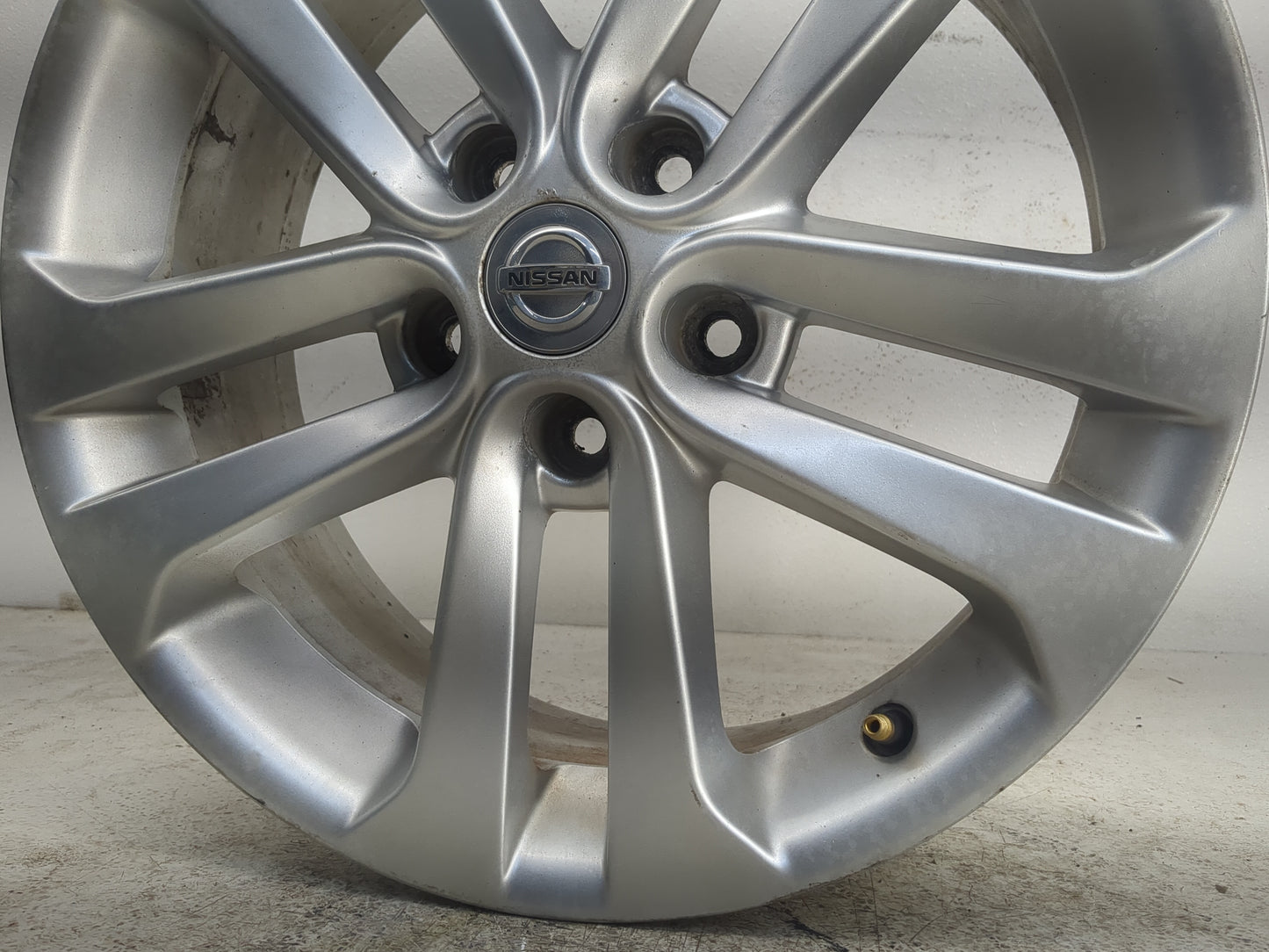 2011-2016 Nissan Juke Oem Wheel Rim - Oemusedautoparts1.com