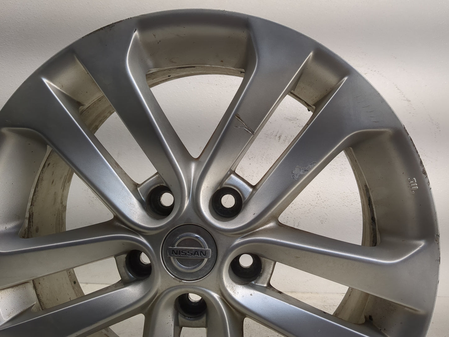 2011-2016 Nissan Juke Oem Wheel Rim - Oemusedautoparts1.com