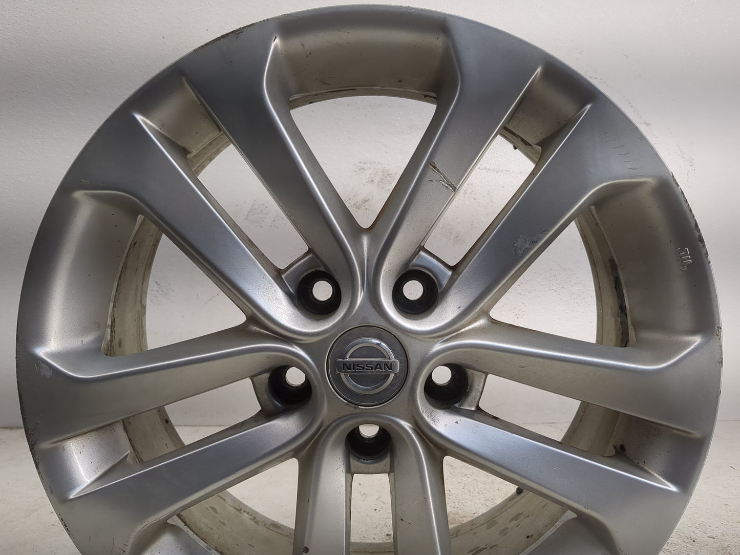 2011-2016 Nissan Juke Oem Wheel Rim - Oemusedautoparts1.com