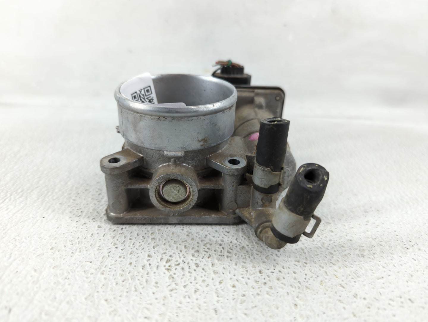 2011-2017 Nissan Juke Throttle Body P/N:526-01 Fits Fits 2011 2012 2013 2014 2015 2016 2017 OEM Used Auto Parts - Oemusedaut