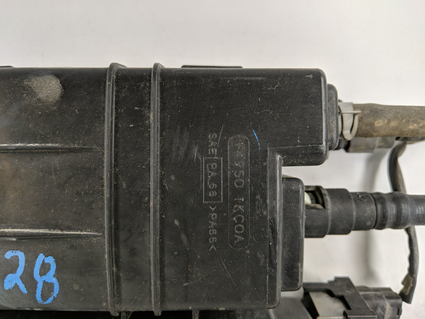 2013 Nissan Juke Fuel Vapor Charcoal Canister 1188078 - Oemusedautoparts1.com