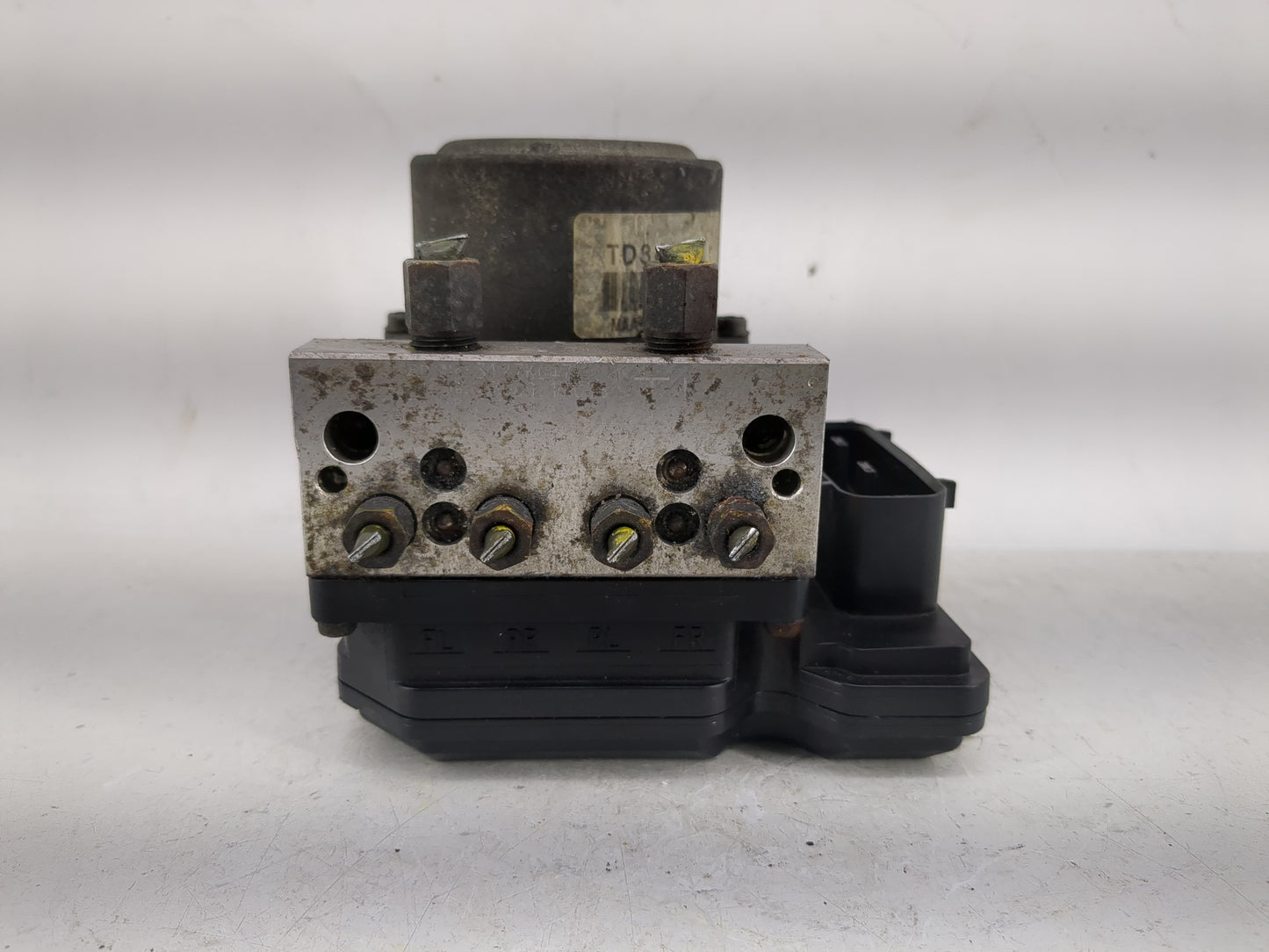 2012-2014 Nissan Juke ABS Pump Control Module Replacement Fits Fits 2012 2013 2014 OEM Used Auto Parts - Oemusedautoparts1.c