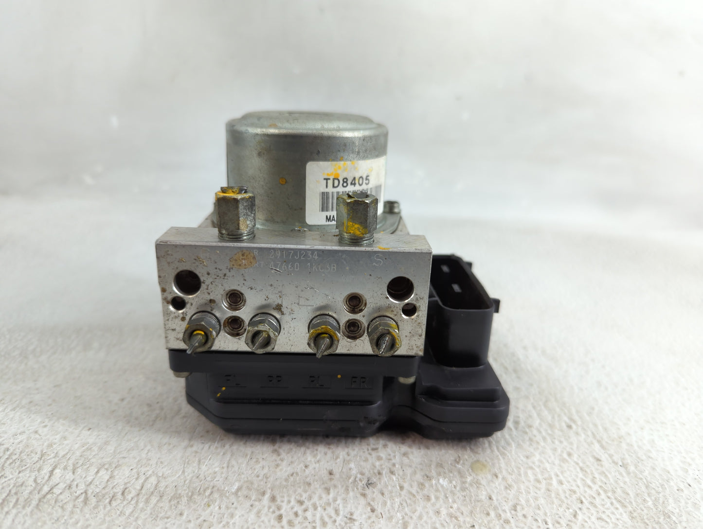 2012-2014 Nissan Juke ABS Pump Control Module Replacement P/N:TD8405 Fits Fits 2012 2013 2014 OEM Used Auto Parts - Oemuseda