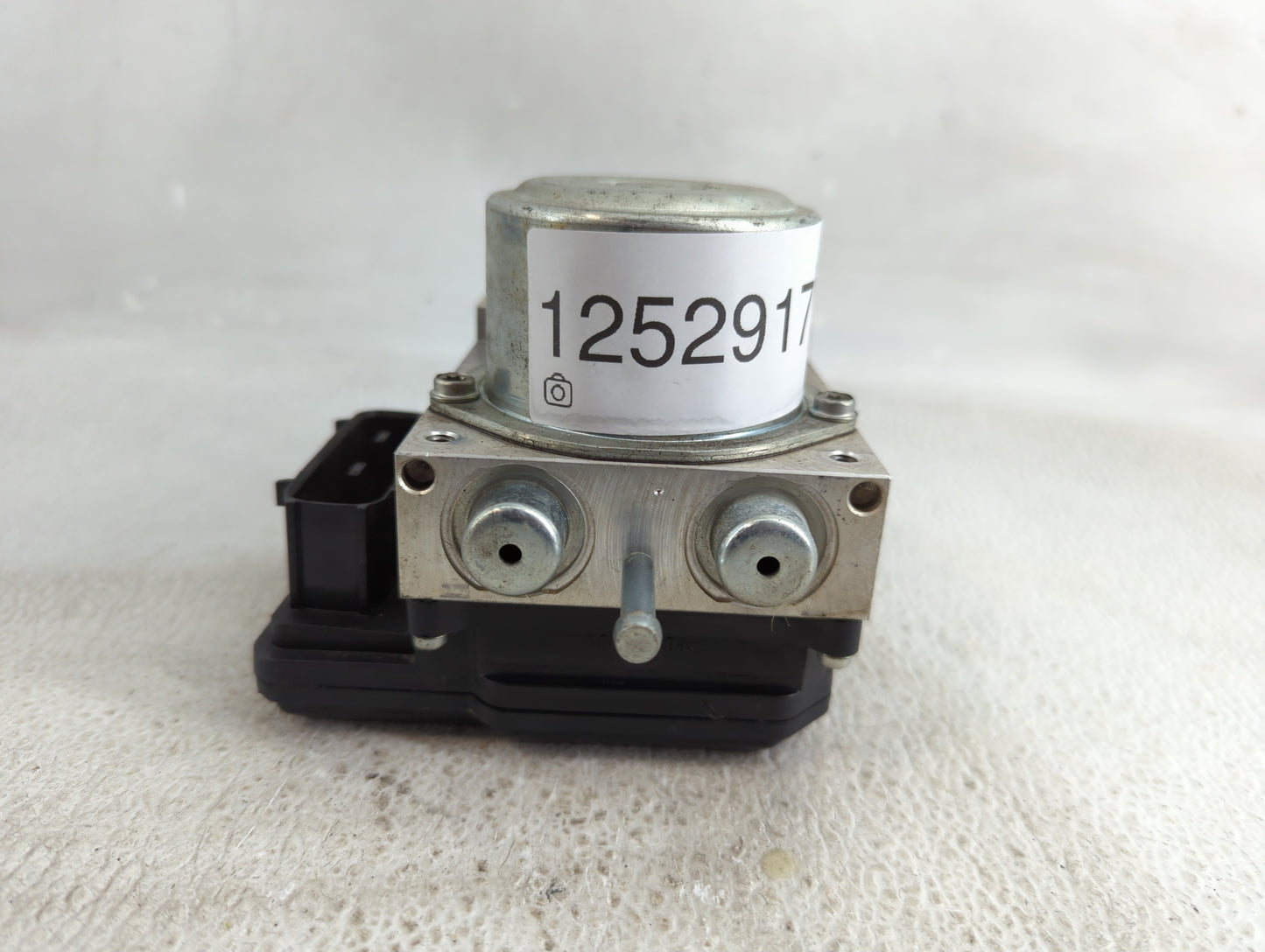 2012-2014 Nissan Juke ABS Pump Control Module Replacement P/N:TD8405 Fits Fits 2012 2013 2014 OEM Used Auto Parts - Oemuseda