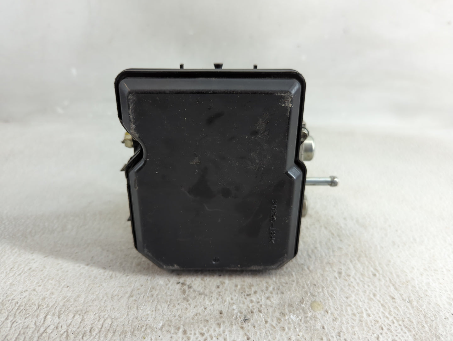 2012-2014 Nissan Juke ABS Pump Control Module Replacement P/N:TD8405 Fits Fits 2012 2013 2014 OEM Used Auto Parts - Oemuseda