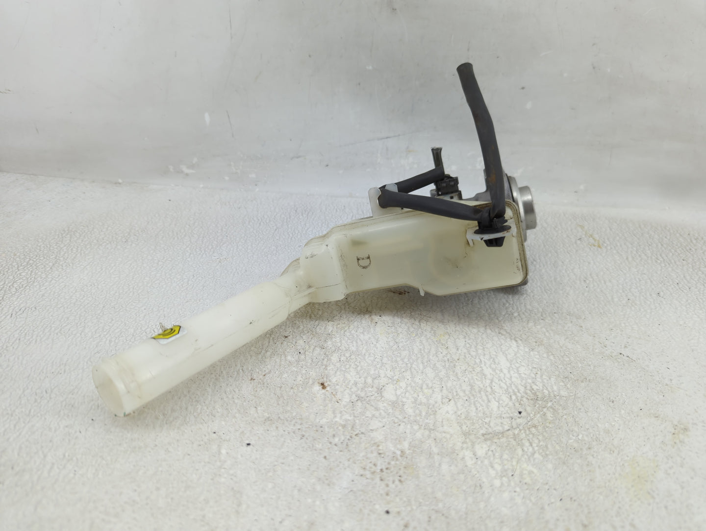 2011-2017 Nissan Juke Brake Master Cylinder - Oemusedautoparts1.com