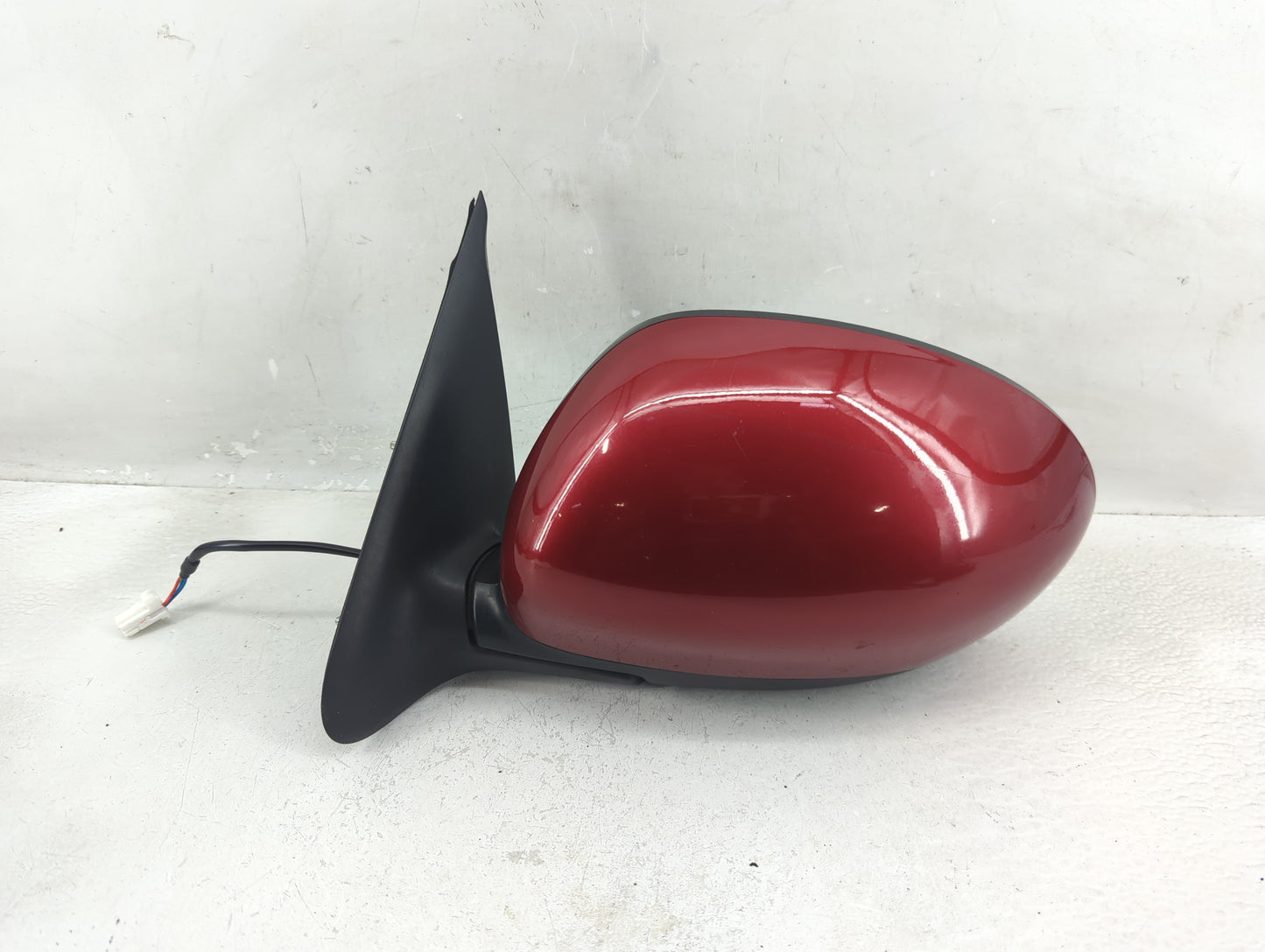 2013-2014 Nissan Juke Driver Side View Mirror - Left Door Mirror OEM Used - Oemusedautoparts1.com