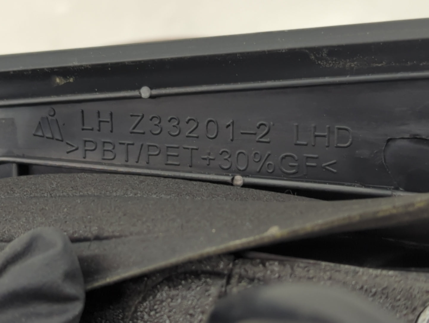 2013-2014 Nissan Juke Driver Side View Mirror - Left Door Mirror OEM Used - Oemusedautoparts1.com