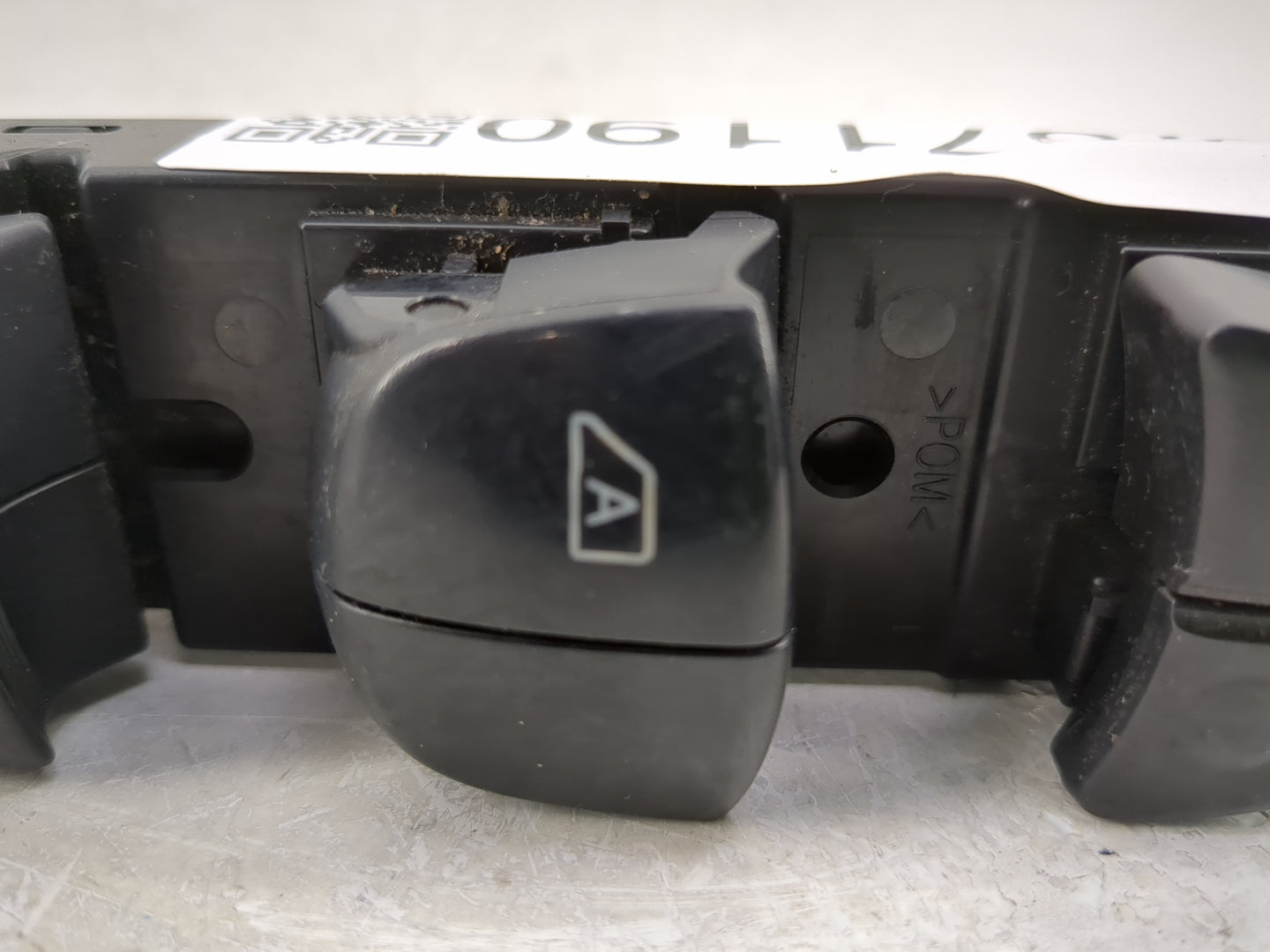 2011-2017 Nissan Juke Master Power Window Switch Replacement Driver Side Left P/N:25401 1KA0B Fits OEM Used Auto Parts - Oem