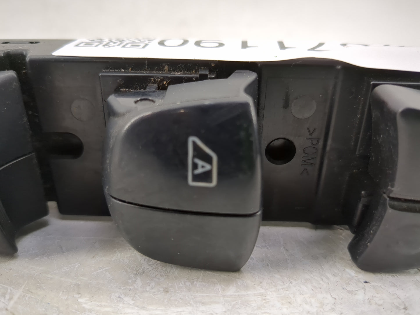 2011-2017 Nissan Juke Master Power Window Switch Replacement Driver Side Left P/N:25401 1KA0B Fits OEM Used Auto Parts - Oem