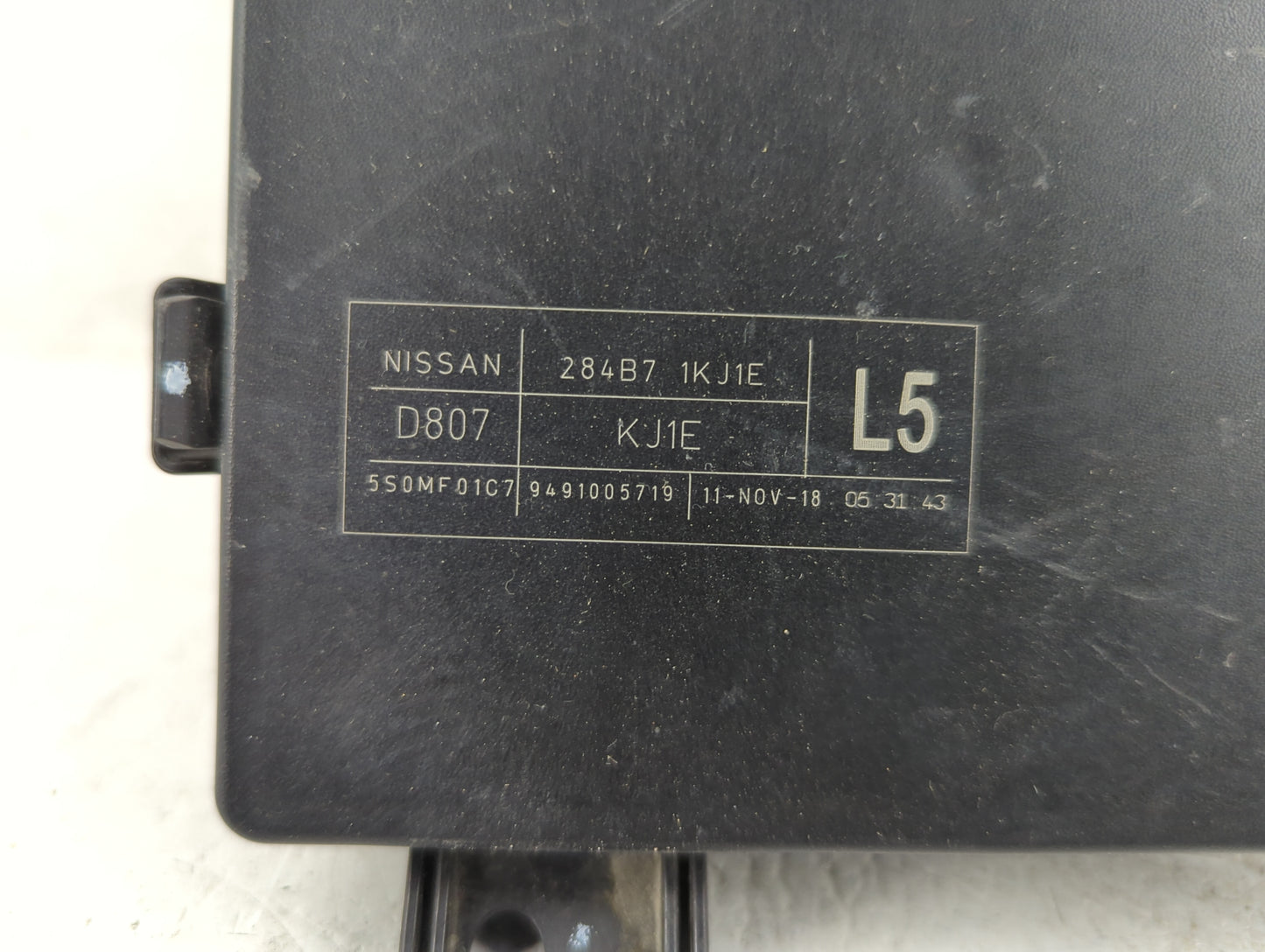 2011-2017 Nissan Juke Fusebox Fuse Box Panel Relay Module P/N:284B7 1KJ1E Fits Fits 2011 2012 2013 2014 2015 2016 2017 OEM U