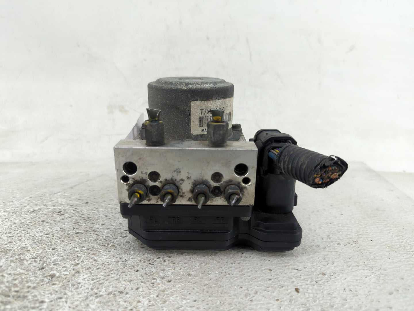 2012-2014 Nissan Juke ABS Pump Control Module Replacement P/N:47660 1KC3B Fits Fits 2012 2013 2014 OEM Used Auto Parts - Oem