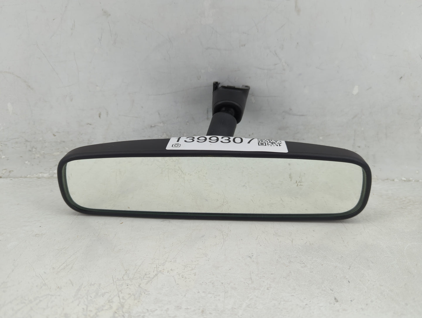 2011-2017 Nissan Juke Interior Rear View Mirror Replacement OEM P/N:1100027 Fits OEM Used Auto Parts - Oemusedautoparts1.com